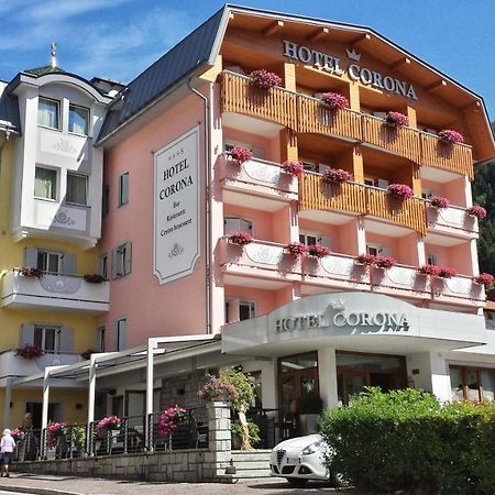 Hotel Corona ปินโซโล ภายนอก รูปภาพ